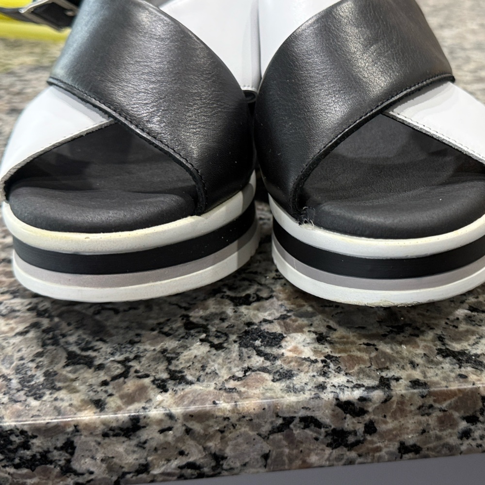 Black & White Crisscross Wedge Sandals - Picture 5 of 9